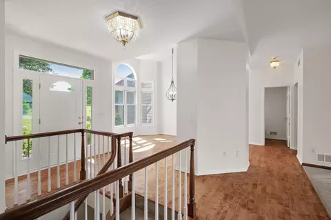 1826 Spring Lake Cir, Jordan, MN 55352 photo 9