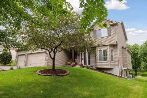 5141 198th St W, Farmington, MN 55024
