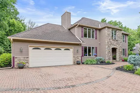 1567 Mallard Dr, Eagan, MN 55122