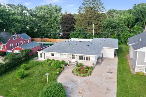 4757 2 12 St NE, Fridley, MN 55421