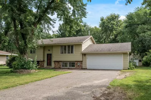 16641 Whitewood Ave, Prior Lake, MN 55372