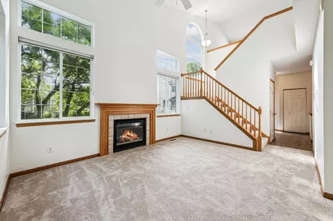 2235 Creekside Ct #204, Eagan, MN 55122 photo 2