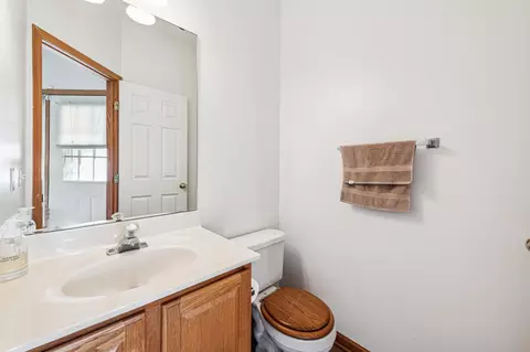 2235 Creekside Ct #204, Eagan, MN 55122 photo 13
