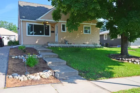 2065 Suburban Ave, Saint Paul, MN 55119