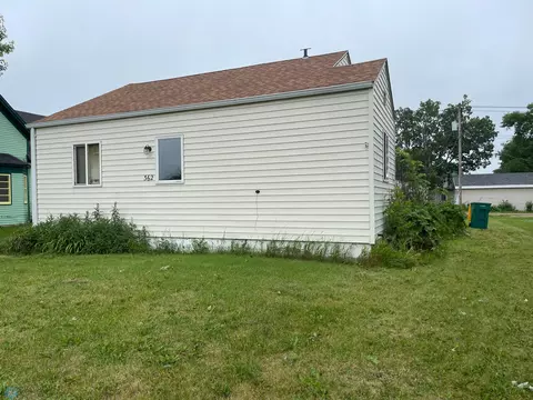 362 3rd St SW, Forman, ND 58032 photo 2