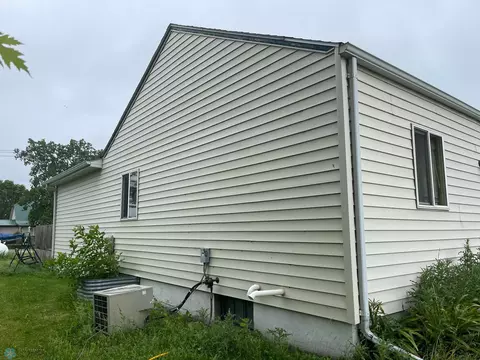 362 3rd St SW, Forman, ND 58032 photo 25