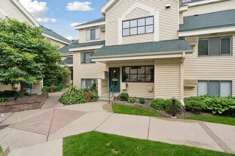 7622 York Ave S #1307, Edina, MN 55435