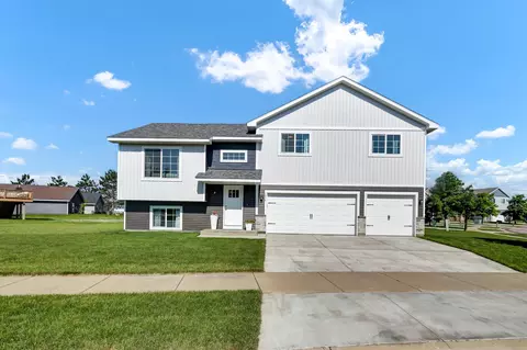 1014 Holton Ave, Brainerd, MN 56401 photo 2