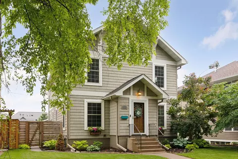 415 Woodlawn Ave, Saint Paul, MN 55105