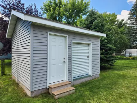 1006 Poplar Ave, Marshall, MN 56258 photo 23