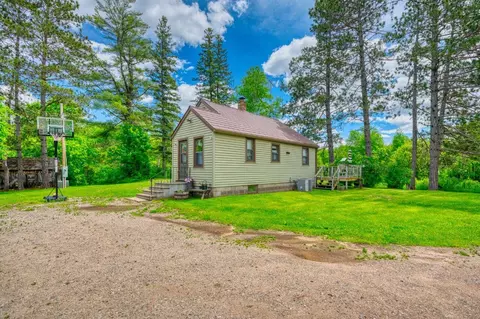 7549 Wilson Rd, Eveleth, MN 55734