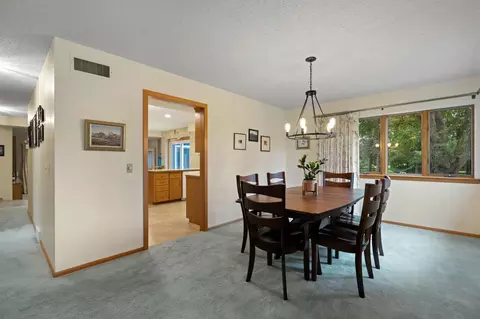 Dining - 2407 7th Ave SW, Austin, MN 55912 photo 1 of 3