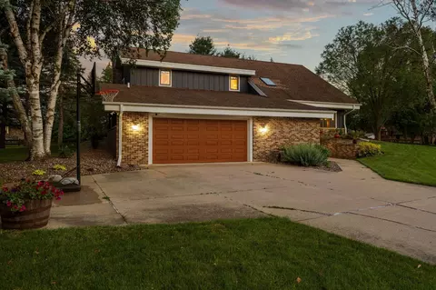 Exterior - 2407 7th Ave SW, Austin, MN 55912 photo 7 of 18