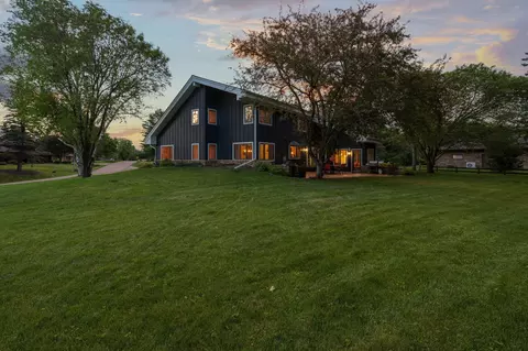 Exterior - 2407 7th Ave SW, Austin, MN 55912 photo 3 of 18