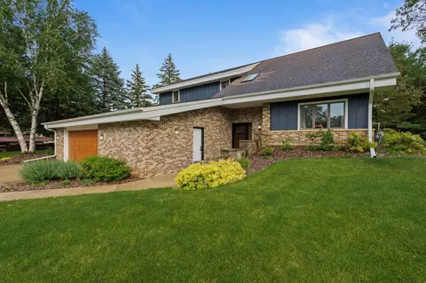 Exterior - 2407 7th Ave SW, Austin, MN 55912 photo 14 of 18
