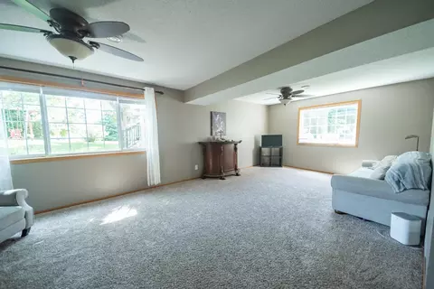 617 25th St SE, Willmar, MN 56201 photo 17