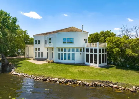 75 Fairhope Ave, Tonka Bay, MN 55331 photo 4