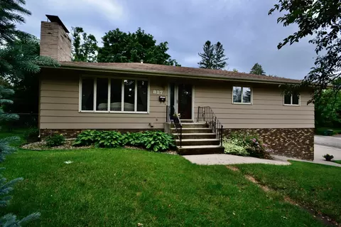 827 Tatepaha Blvd, Faribault, MN 55021