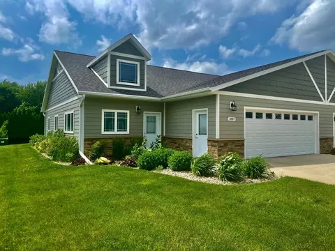 1887 1st Ave SW, Worthington, MN 56187