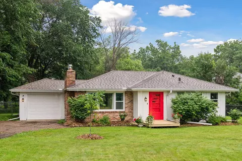2240 Melody Hill Rd, Excelsior, MN 55331