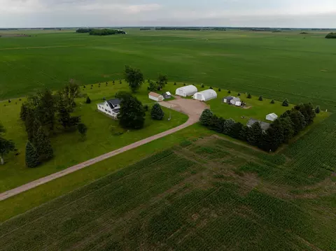 2768 450th St, Clarkfield, MN 56223