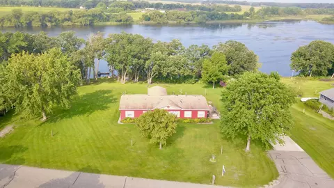 41064 Sauk Lake Rd, Sauk Centre, MN 56378