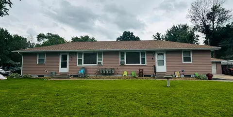 403 17th St W, Hastings, MN 55033