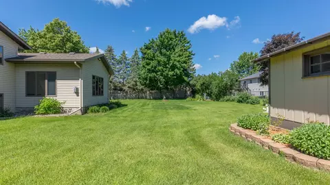 5859 Sandy Dr, Saint Cloud, MN 56303 photo 8