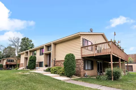 5741 Otter View Trl, White Bear Township, MN 55110