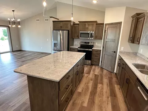 1690 Hurst Castle Rd, Saint Cloud, MN 56303 photo 5