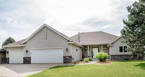 3715 Blackhawk Lake Ct, Eagan, MN 55122