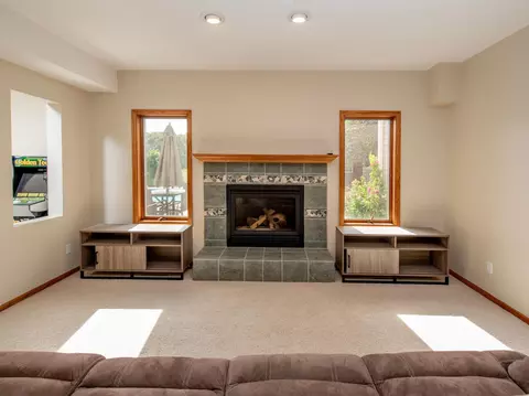 3715 Blackhawk Lake Ct, Eagan, MN 55122 photo 23