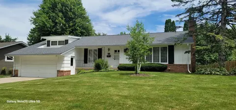 4808 Aspasia Ln, Edina, MN 55435