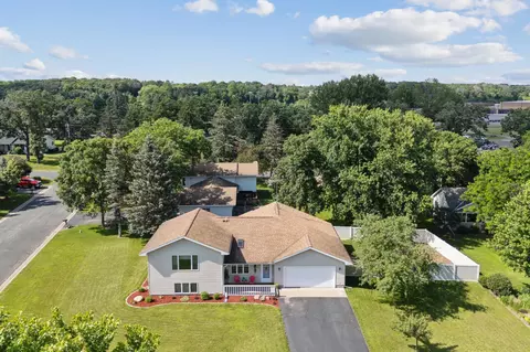 922 Circle Ct, Osceola, WI 54020