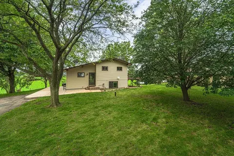 1226 240th St W, Farmington, MN 55024