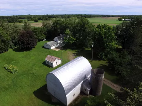 28829 Bataan St NE, Isanti, MN 55040