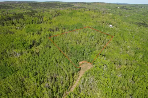 1 Mountain Trl # X, Grand Marais, MN 55604