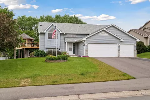 311 Arnica Dr, Watertown, MN 55388