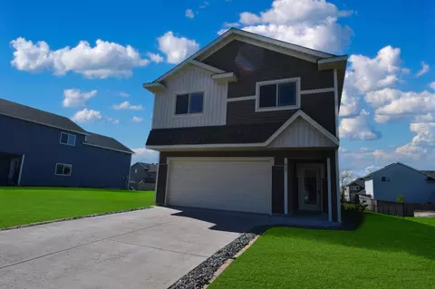 845 Highview Loop SE, Pine City, MN 55063
