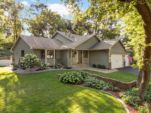 15512 Bryant Ave S, Burnsville, MN 55306