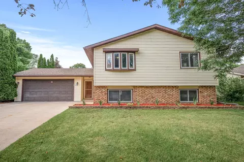 1716 83rd Ave N, Brooklyn Park, MN 55444