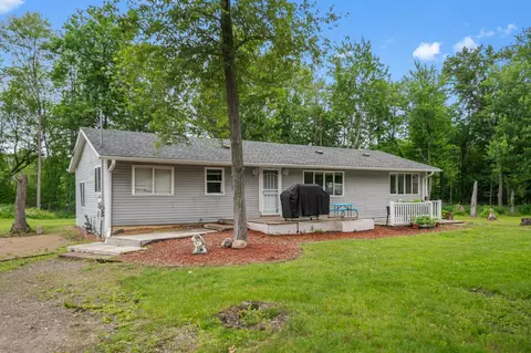 33563 Hemingway Ave, Stacy, MN 55079