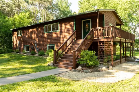 753 107th St, Roberts, WI 54023
