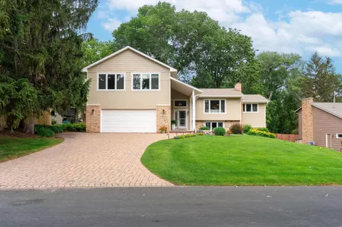 14174 Shady Beach Trl NE, Prior Lake, MN 55372