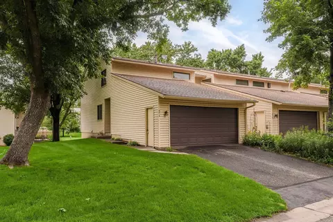 4914 Wingard Pl, Brooklyn Center, MN 55429