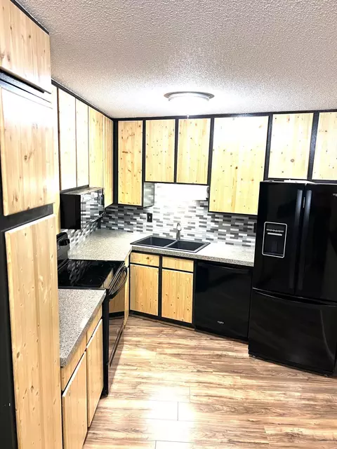 2485 Canabury Dr #209, Little Canada, MN 55117