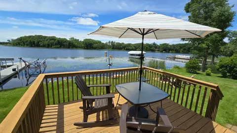 44270 Maple Ln, Harris, MN 55032
