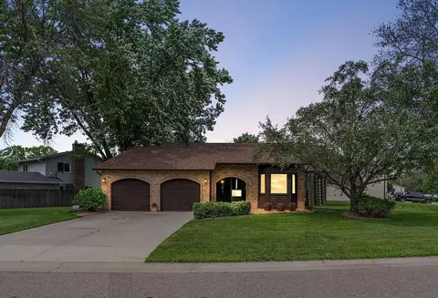 7017 Candlewood Cir, Brooklyn Park, MN 55445
