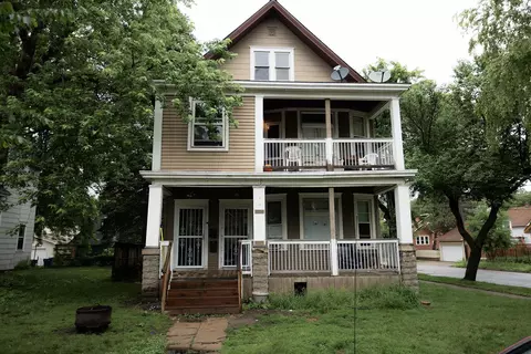 1177 Reaney Ave, Saint Paul, MN 55106