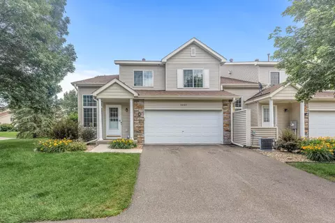 5237 207th St N, Forest Lake, MN 55025